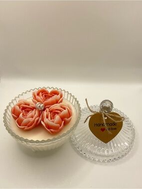 🕯️🌸Handmade scented Candle in Glass Jar